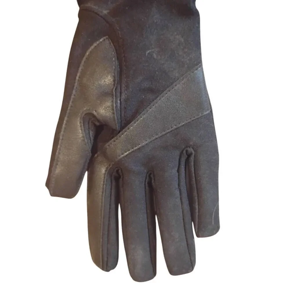 Isotoner Black Women's‎ Gloves Size L/XL - Picture 4 of 5
